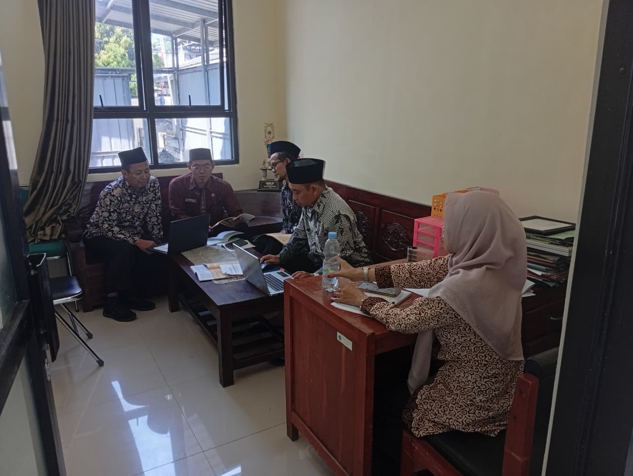 23-04-2026_Perbarui_Data_dan_Sosialisasikan_SKT_jpg.jpeg