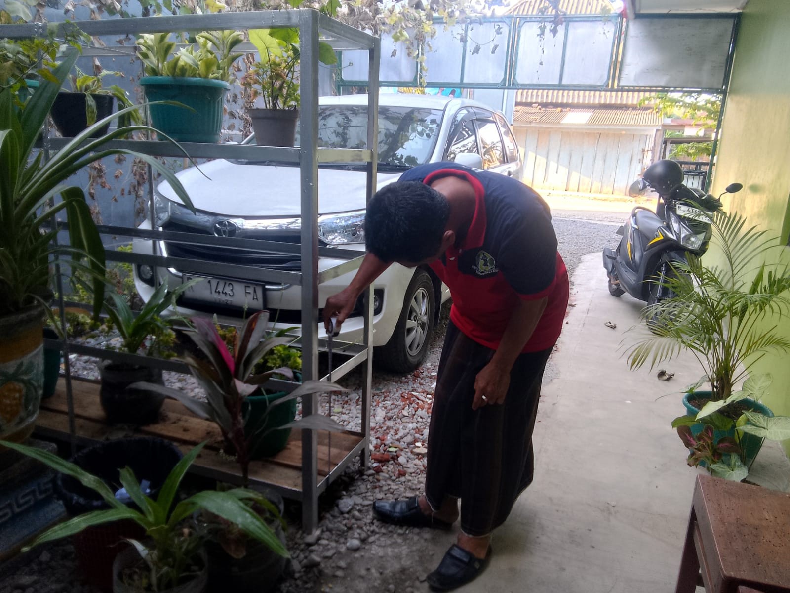 2__pengukuran_hiasan_tatakan_bunga.jpg