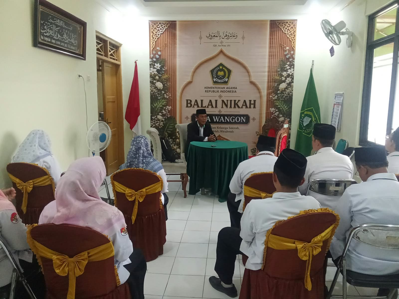31__Telaten_Bagikan_Ilmu_dan_didik_bawahan.jpg