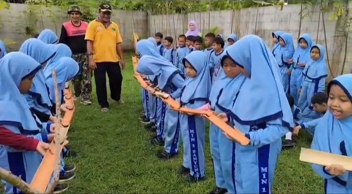 9_Mbolang_Bareng_Peserta_Didik_Kelas_1_MIN_1_Banyumas.jpeg