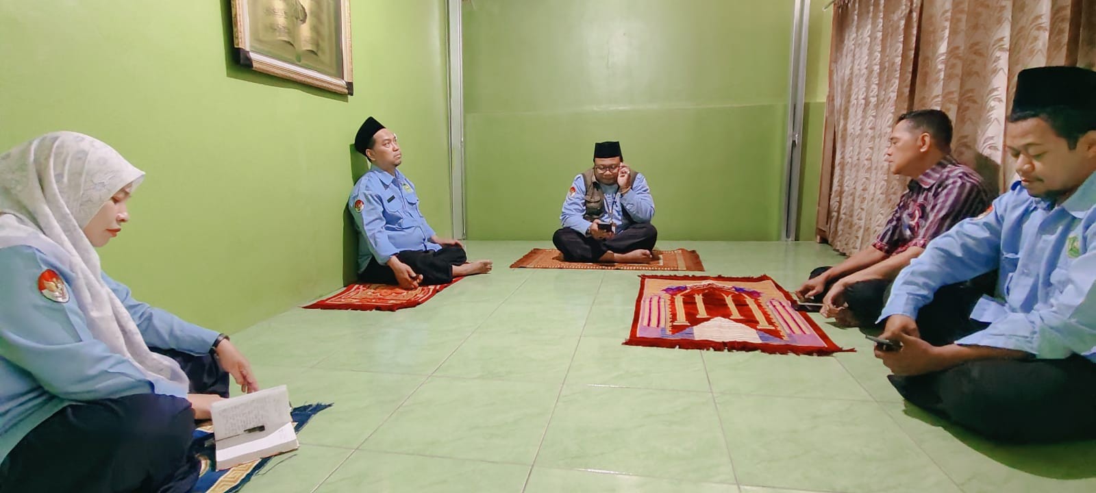 9__rabu_hikam_rutin.jpg