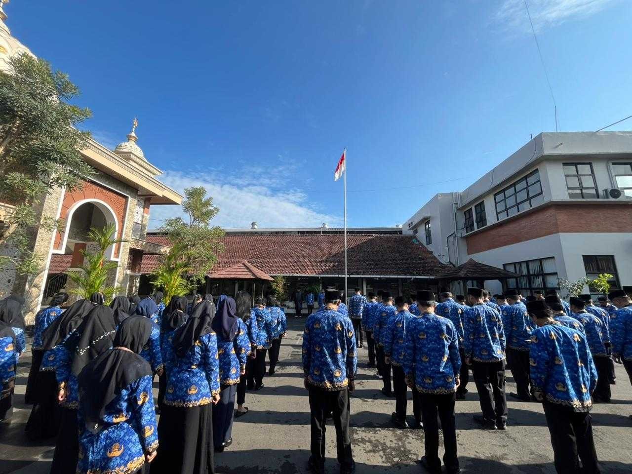Gambar_WhatsApp_2025-10-01_pukul_12_50_05_219a37ff_11zon.jpg