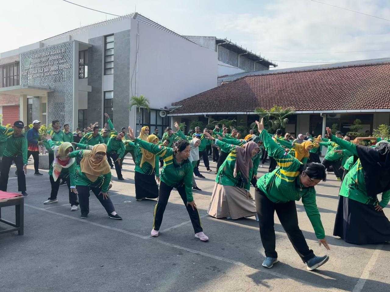 Gambar_WhatsApp_2025-10-10_pukul_20_18_05_6fef788c_11zon.jpg