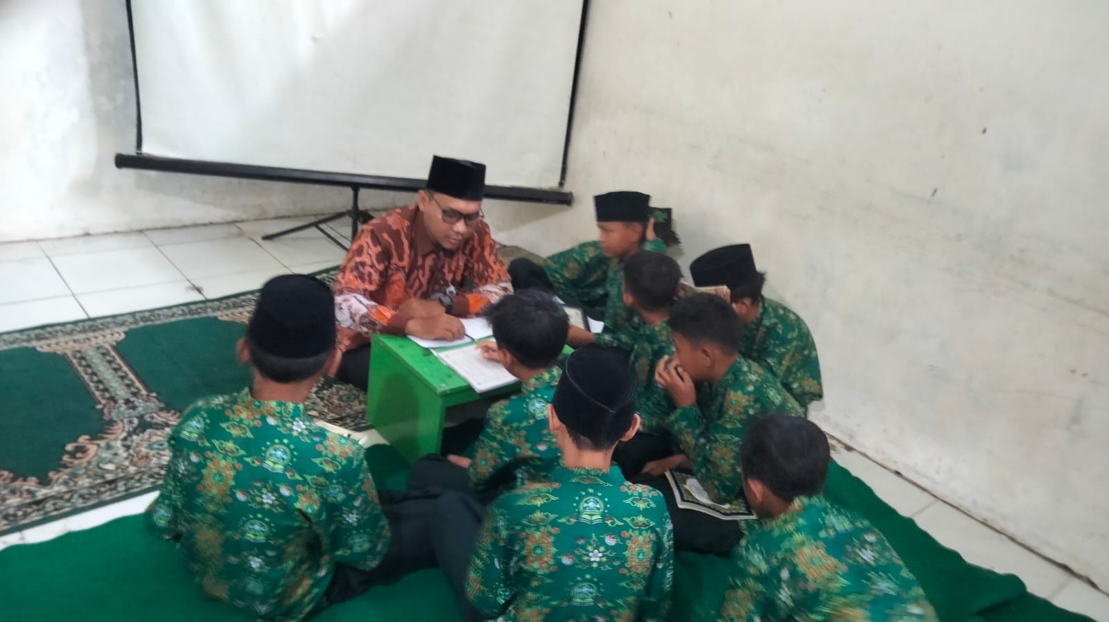 Gambar_WhatsApp_2025-10-15_pukul_08_30_39_a521d57d.jpg