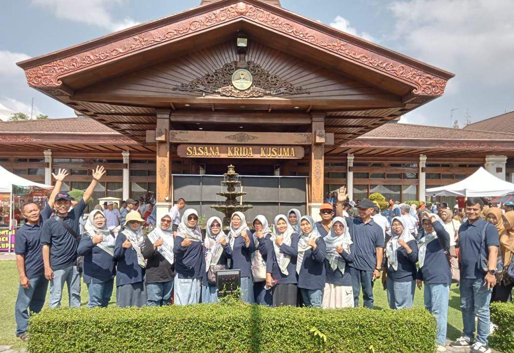 Gambar_WhatsApp_2025-10-15_pukul_09_51_58_98f4048b_11zon.jpg