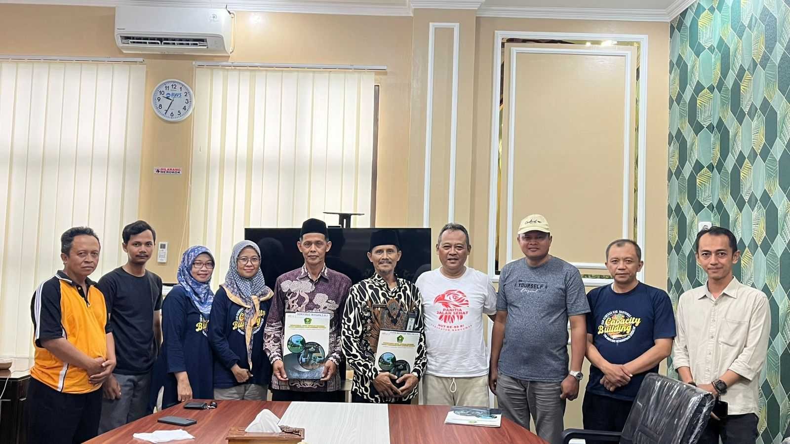Gambar_WhatsApp_2025-10-31_pukul_13_46_37_f90078cf_11zon.jpg
