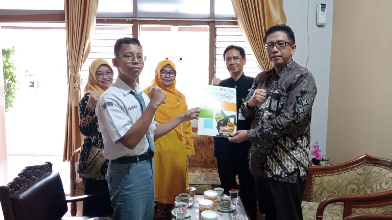 Gambar_WhatsApp_2025-11-06_pukul_08_35_17_e2a0a4b9.jpg
