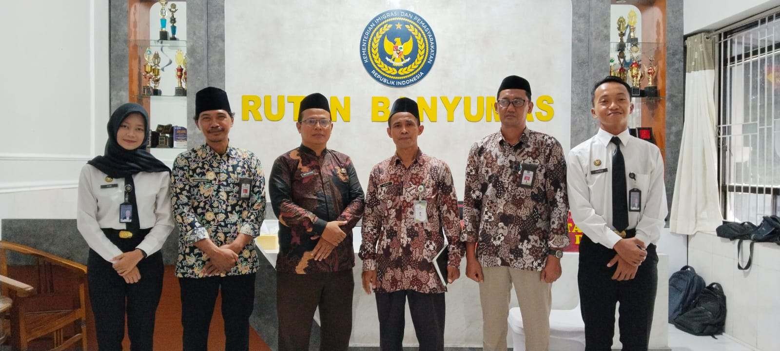 Gambar_WhatsApp_2025-11-06_pukul_13_36_10_e6af5905_11zon.jpg