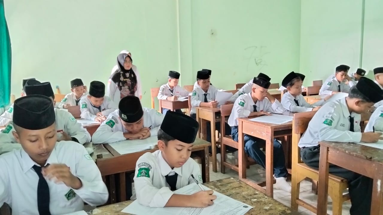 Gambar_WhatsApp_2025-12-02_pukul_16_19_07_17dc46bd.jpg