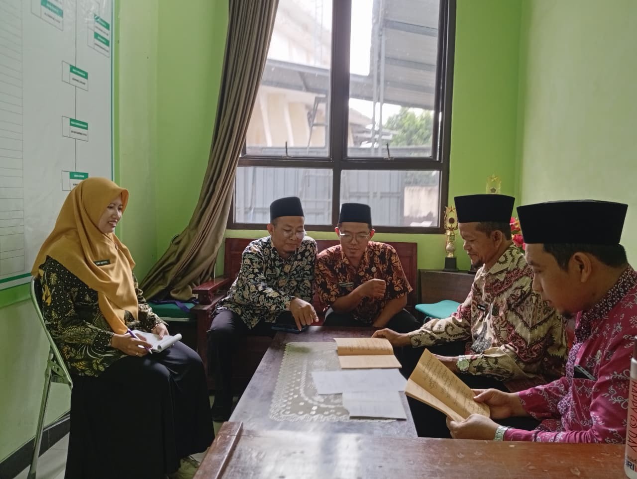 Gambar_WhatsApp_2025-12-05_pukul_10_19_58_58efd97d.jpg