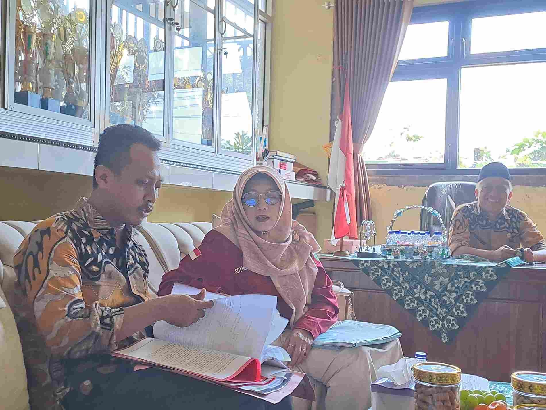 Gambar_WhatsApp_2025-12-05_pukul_18_52_40_4b2dce6b_11zon.jpg