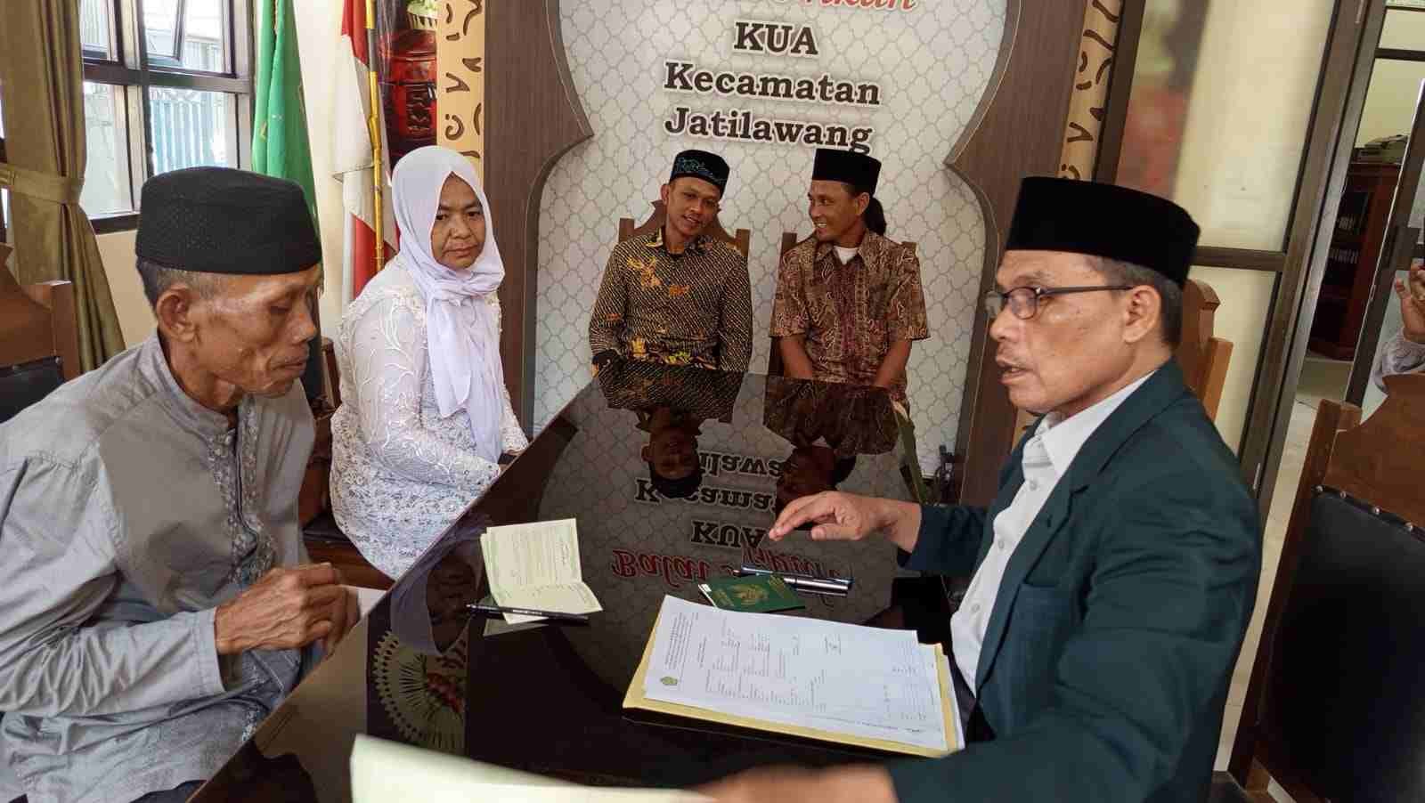 Nasrun_dan_Kuswati,_Tunjung_11zon.jpeg
