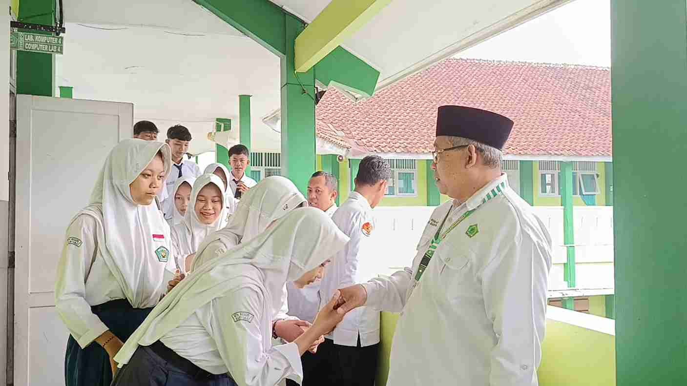 doa_dan_restu_TKA_hari_ke_2_11zon.jpg