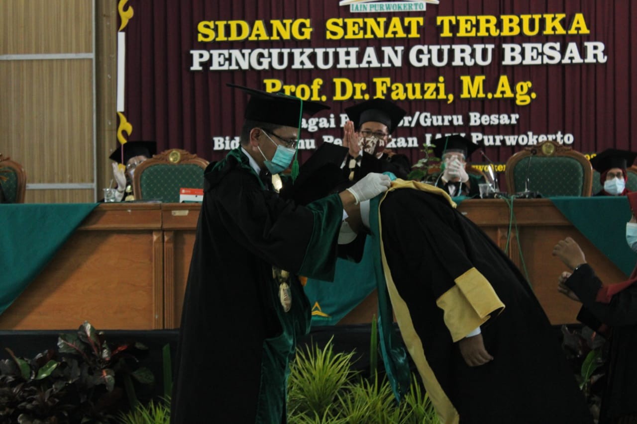 fauzi_iain.jpg