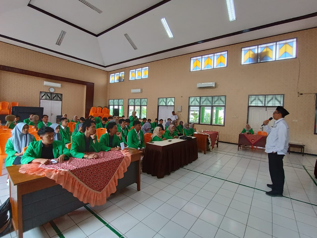 uin3.jpeg