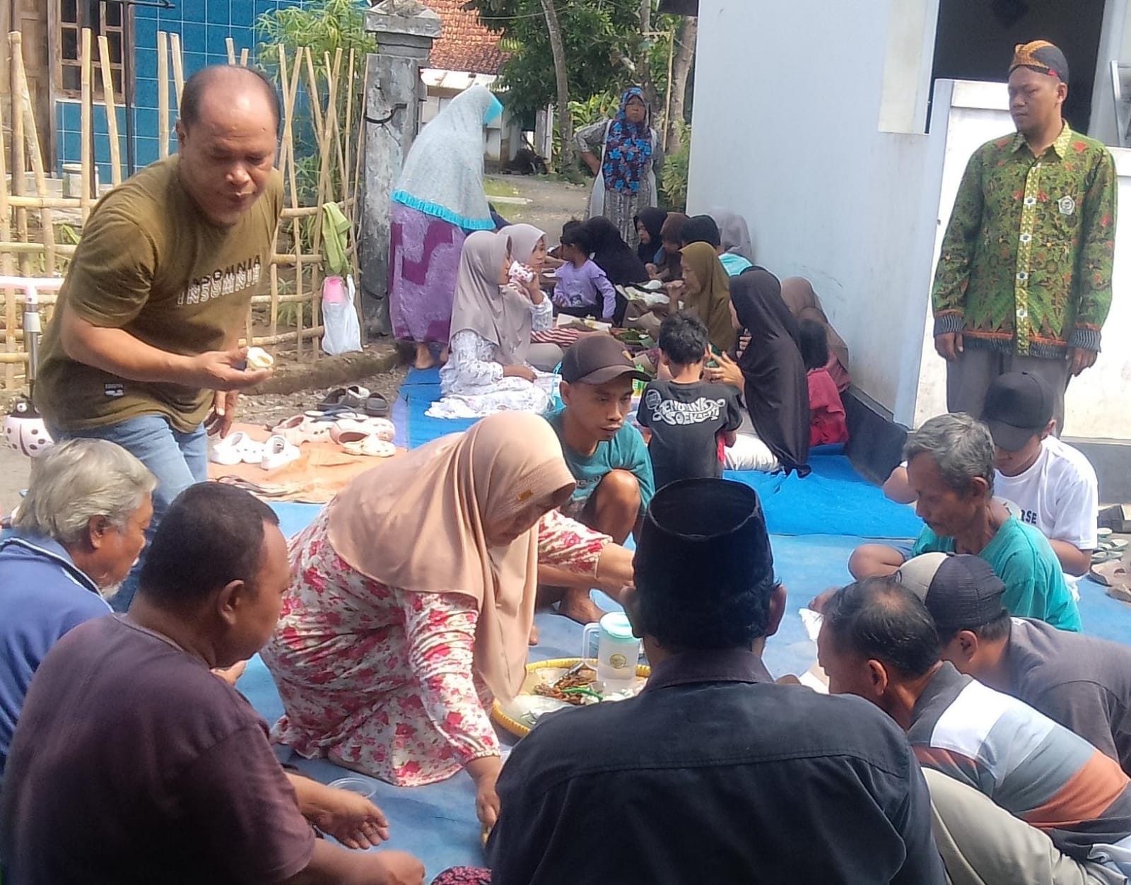 Sedekah Bumi sebagai Momentum Syukur dan Berbagi