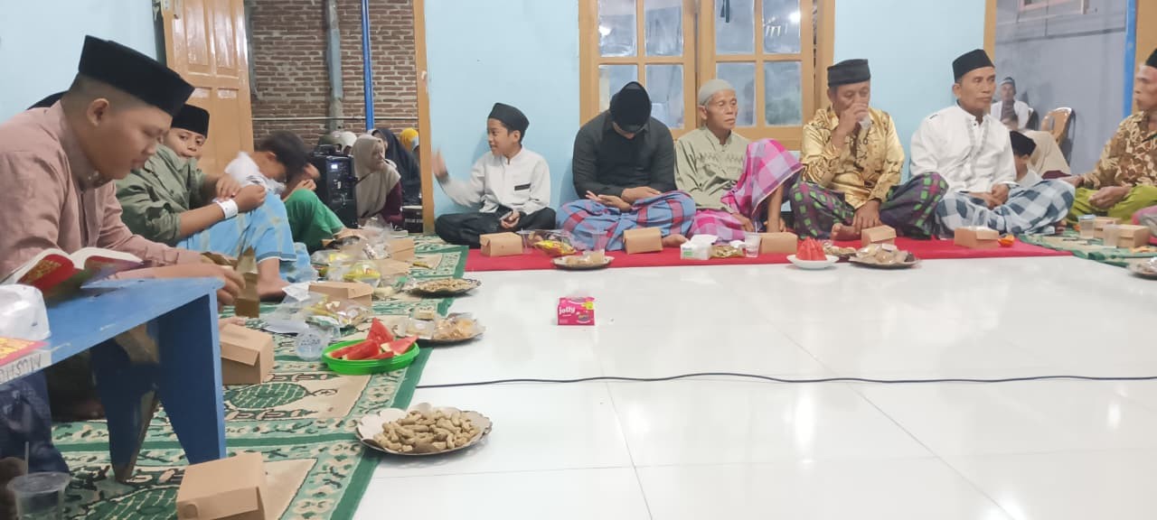 Safari Maulid Tumbuhkan Semangat Shodaqoh Makanan
