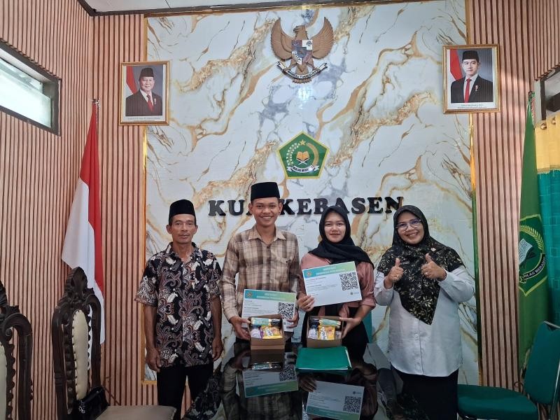 KUA Kebasen Pastikan Kesiapan Lahir Batin Pasangan Catin Lewat Program Bimbingan Perkawinan