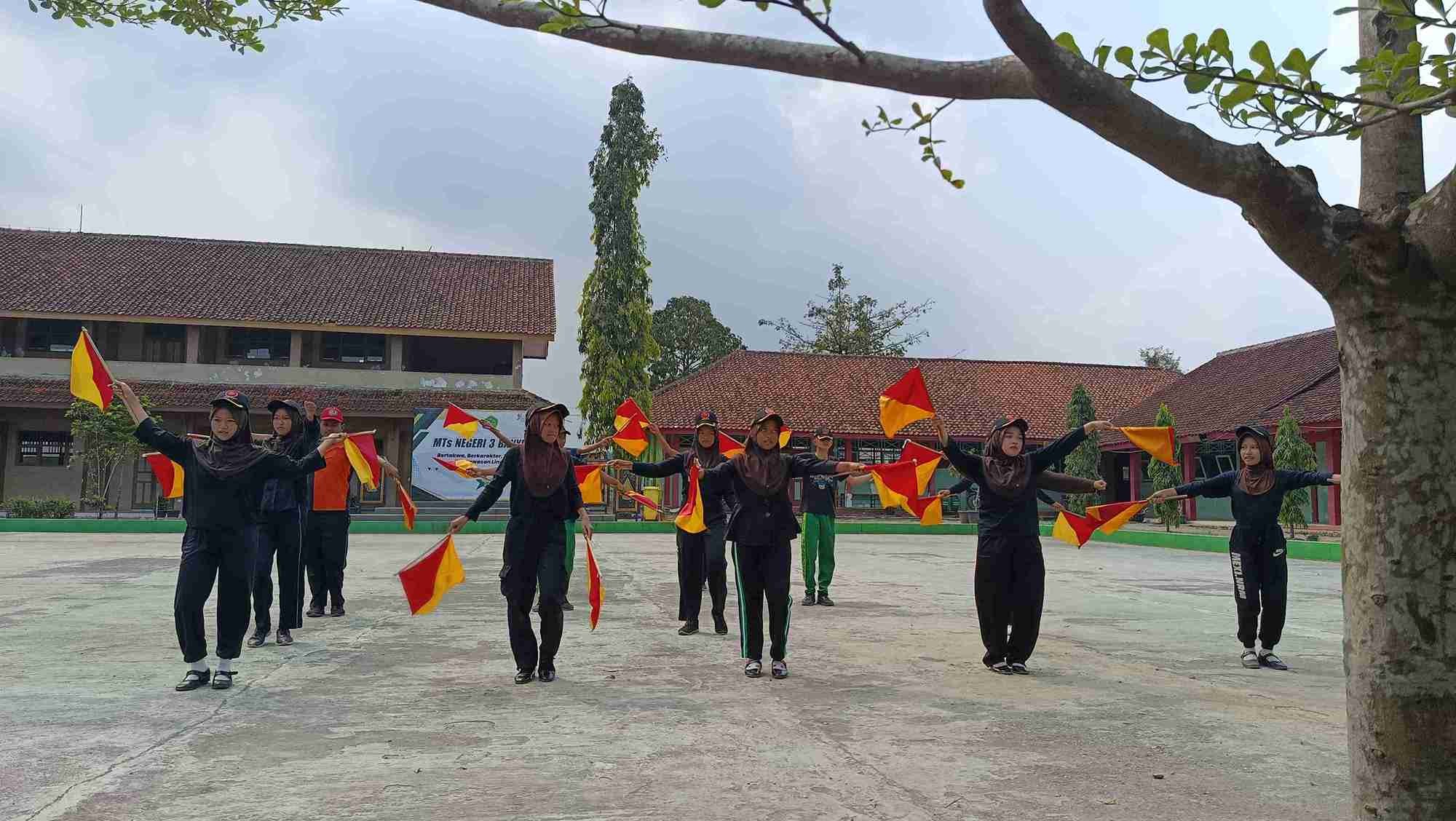 Pramuka MTsN 3 Banyumas Siapkan Demo Atraktif, Seru dan Penuh Inspirasi Untuk Sambut Murid Baru