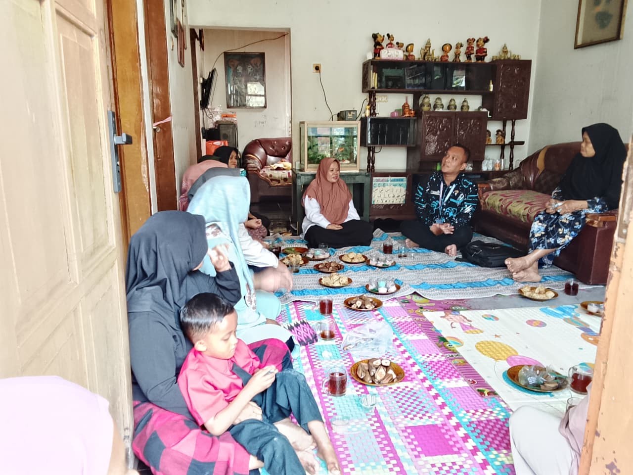 Kolaborasi Penyuluh KUA dan Pendamping PKH Hadirkan Pencerahan Spiritual bagi KPM di Karangsalam