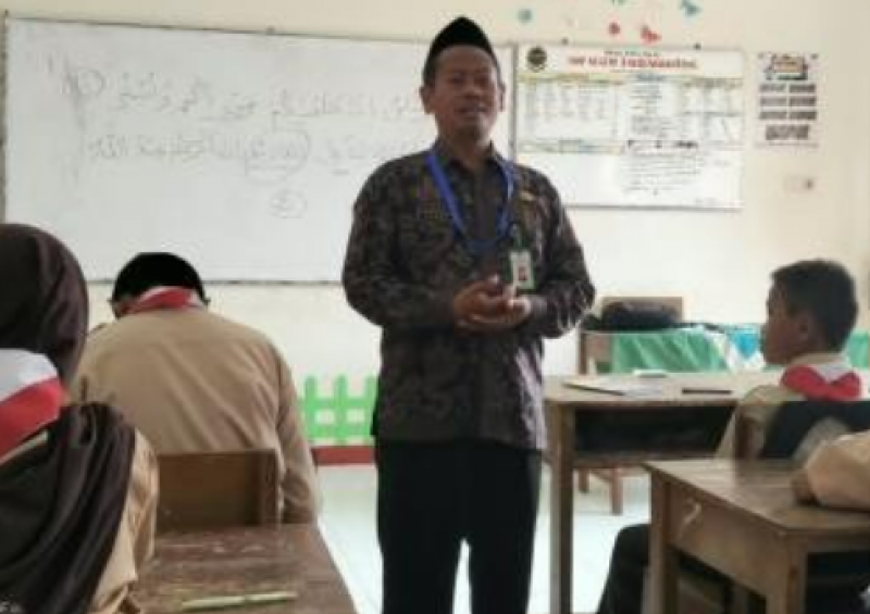 KUA Kedungbanteng Perkuat Pembinaan Keagamaan Siswa SMPN 3 Kedungbanteng
