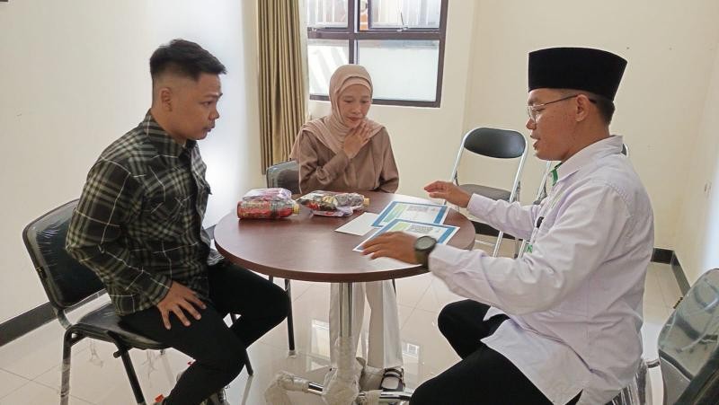 Sinergi Lintas Wilayah, KUA Jatilawang Gelar Bimwin Mandiri Catin Asal Gunungwetan dan NTB