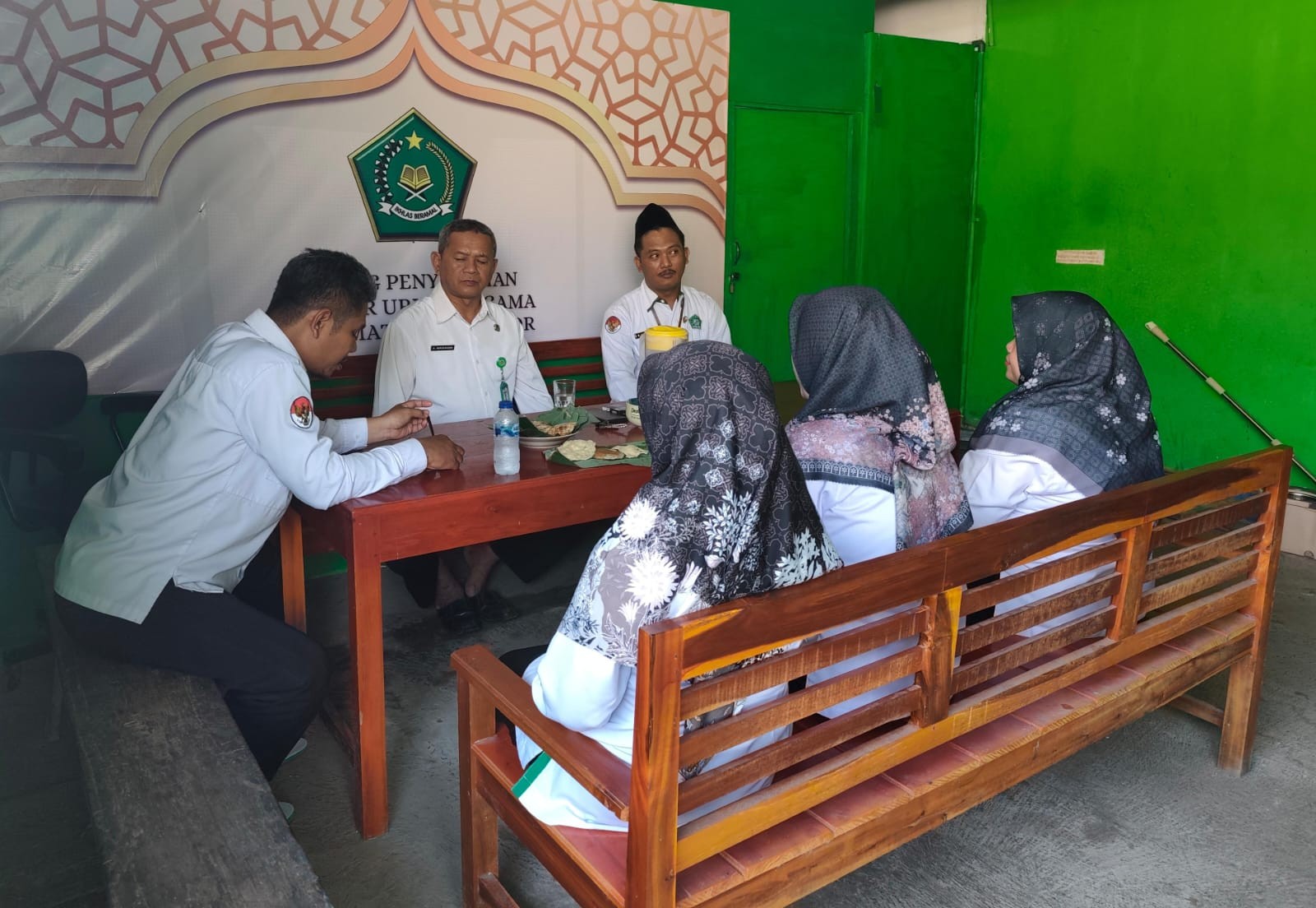 Rakor Penyuluh: Perkuat Program Bimbingan Keluarga Sakinah, Optimalisasi Publikasi SIBAWOR, dan Persiapan Pengukuran Arah Kiblat di Pajerukan 