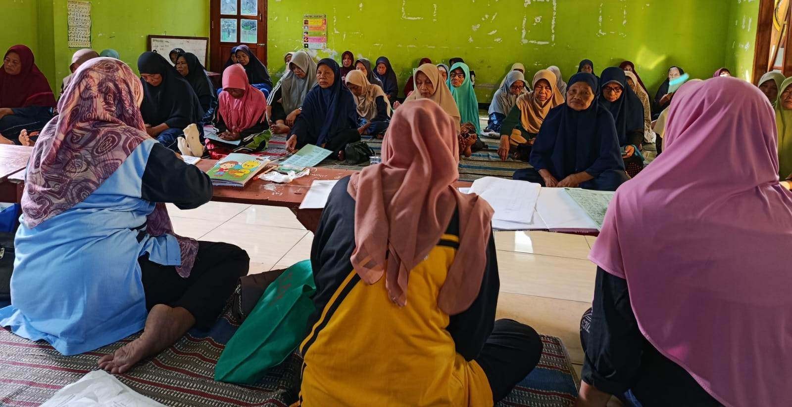 Sambangi Posyandu Lansia, Penyuluh Kebasen Sosialisasikan Gerakan Sadar Nikah dan Pentingnya Menjaga Jiwa