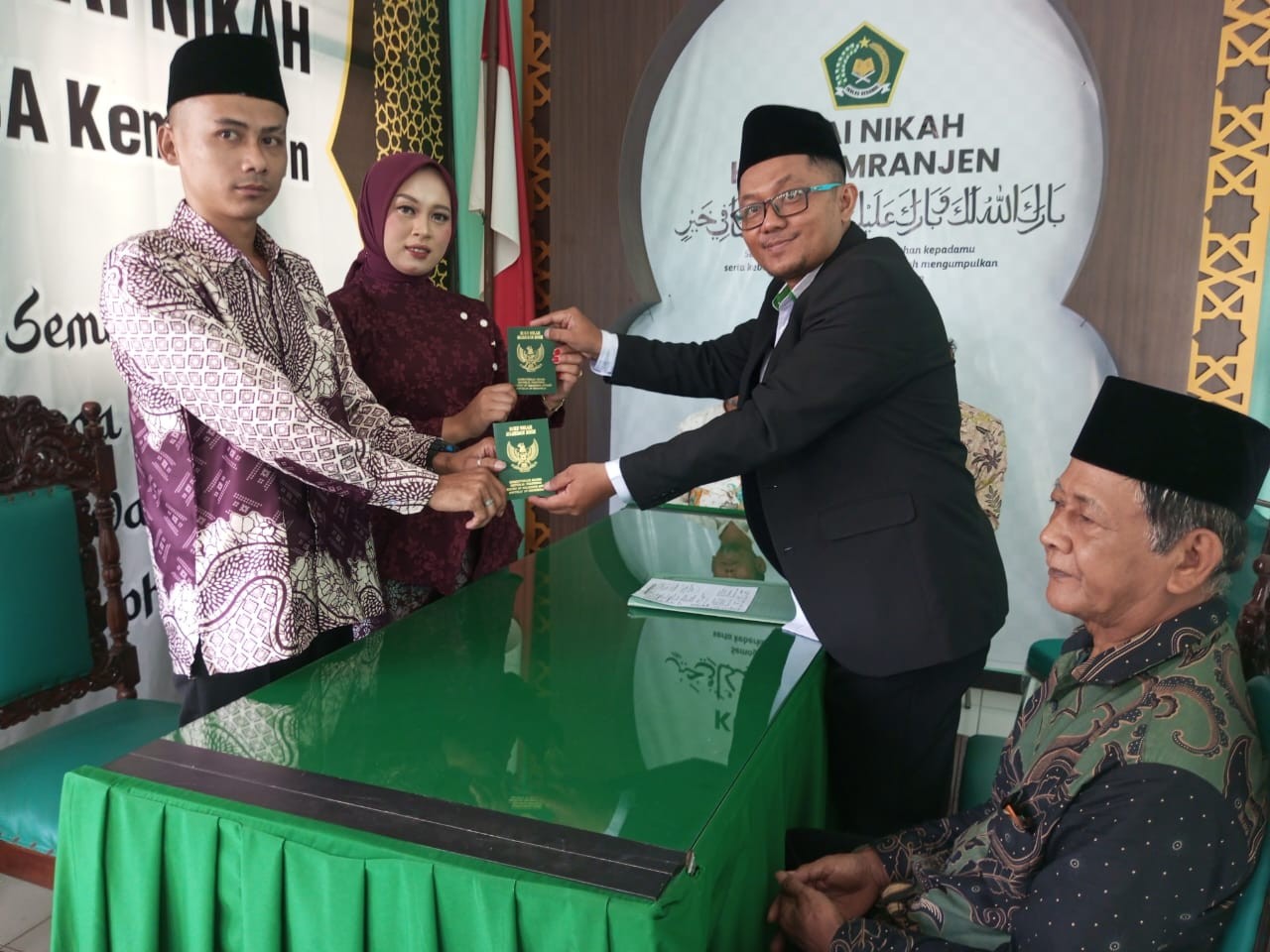 Nasehat Kang Penghulu : Melangkah Bersama, Raih Bahagia