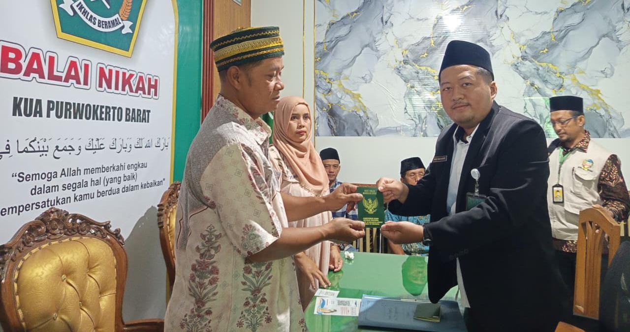 KUA Laksanakan Akad Nikah Pasangan Pengantin Rejasari