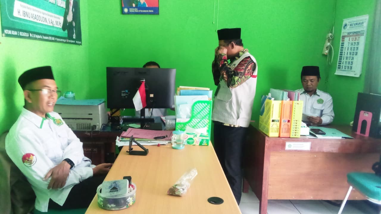 KUA Layani Permohonan Surat Rekomendasi Nikah Warga Rejasari
