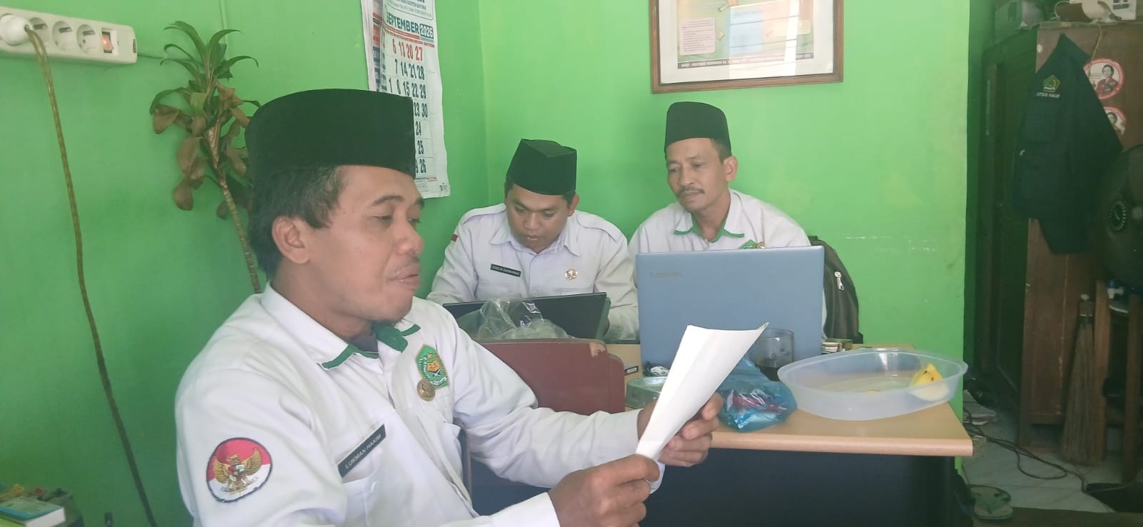 Penyuluh KUA Tambak Rampungkan Pengisian Data Layanan Keagamaan Kecamatan