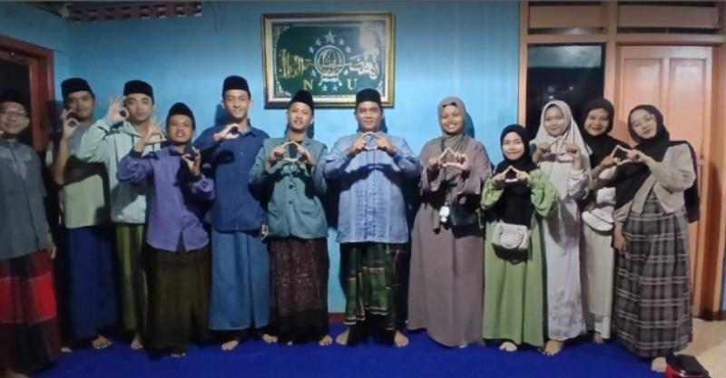 Perkuat Motivasi Berorganisasi, PAC IPNU dan IPPNU Sokaraja Bersilaturahmi ke Rumah Penyuluh Agama