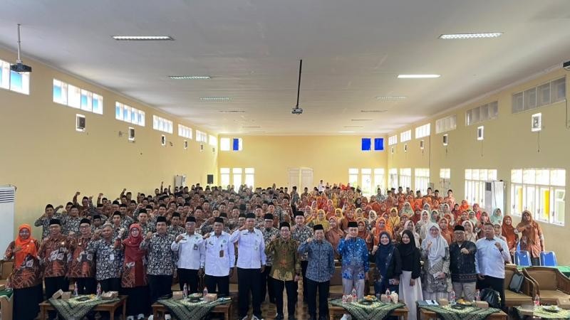Perkuat Peran Strategis di Era Digital, Direktorat Penerangan Islam Gelar Implementasi Regulasi Kepenyuluhan di MAN 1 Banyumas