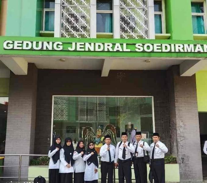 Langkah Menuju Amanah Baru,Tenaga Pendidik pilihan Ikuti UKOM Calon Kepala Tata Usaha